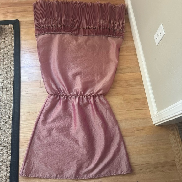 LILITH France Midi Skirt Iridescent Shimmer Rose Pink Pleated A-Line Size Large - Picture 16 of 16